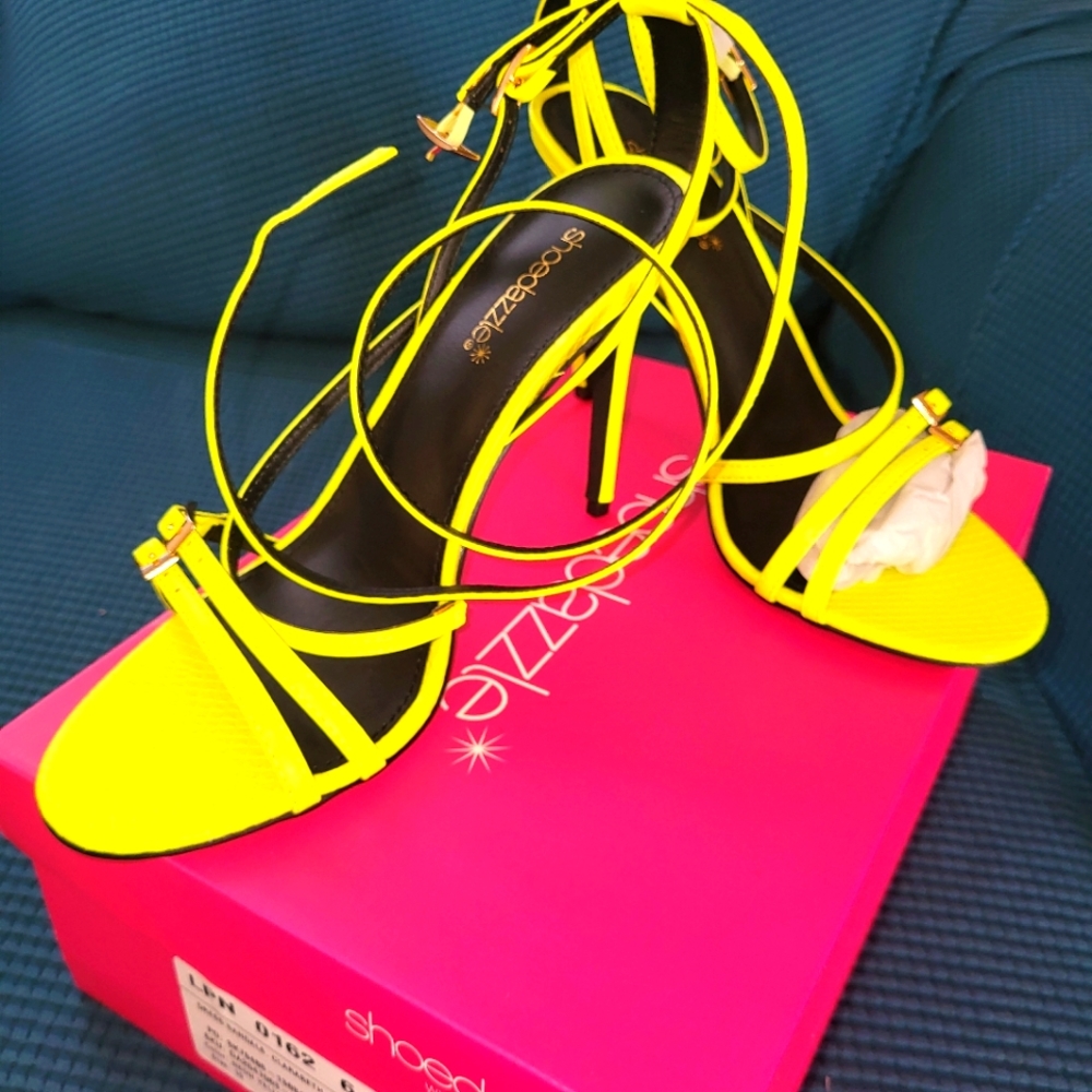 Women sandals